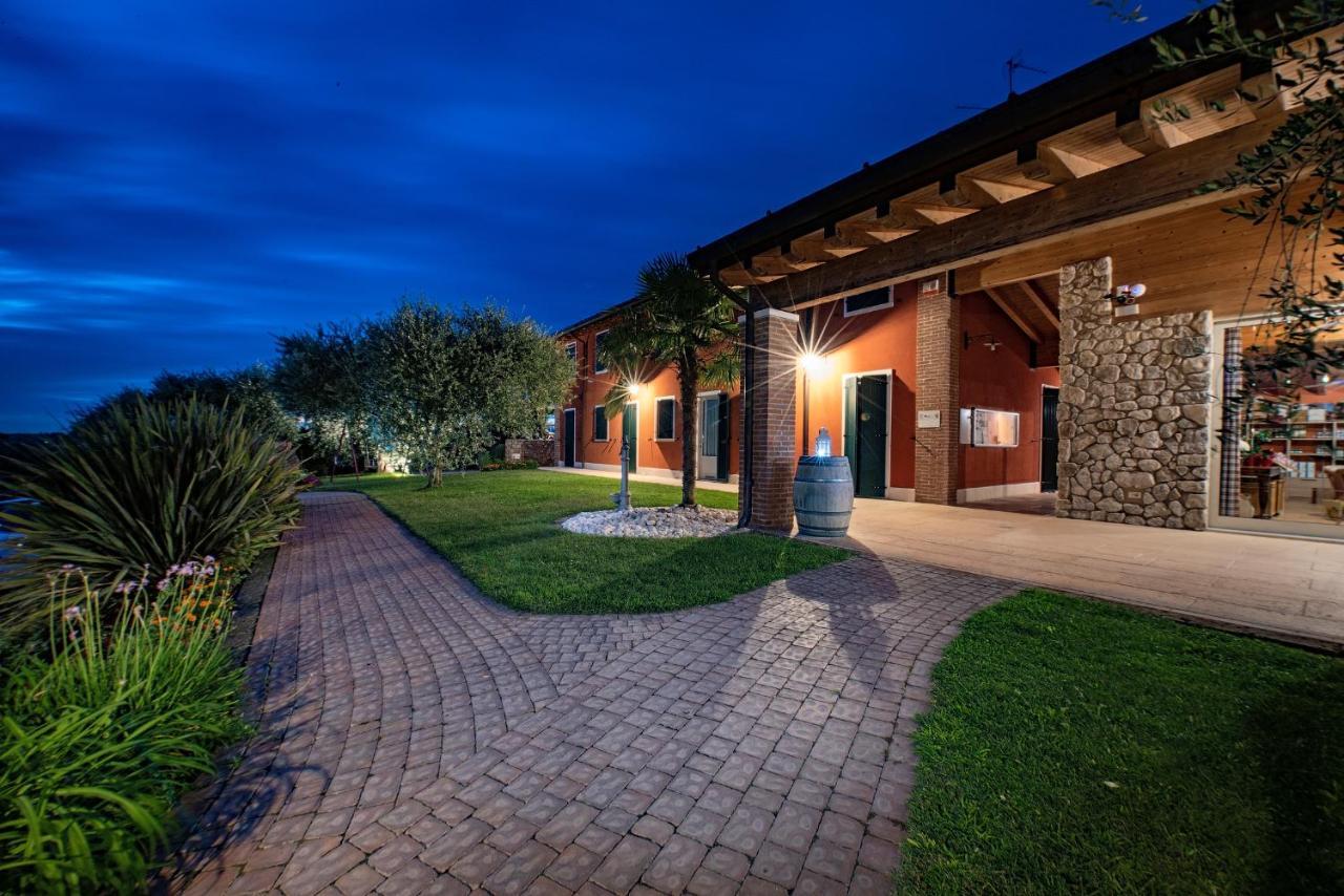 Agriturismo Le Tese Кола Экстерьер фото