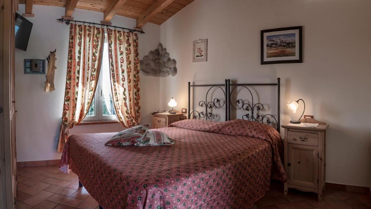 Agriturismo Le Tese Кола Экстерьер фото