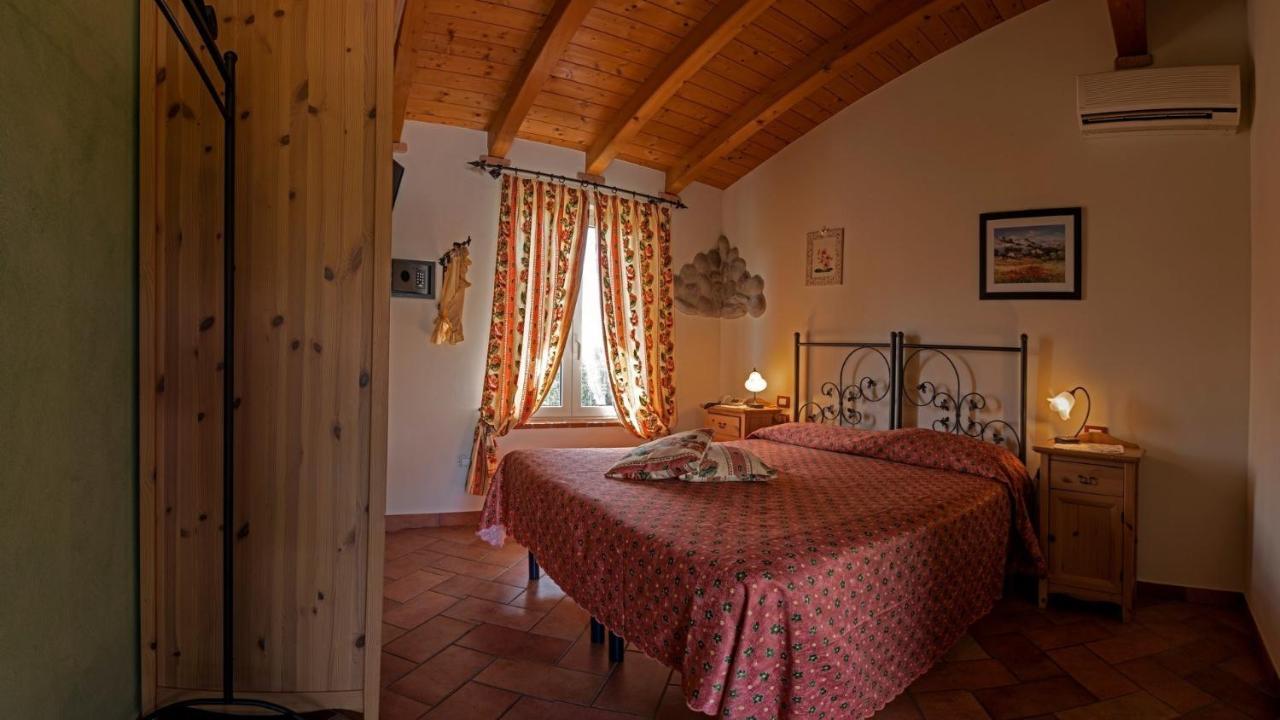 Agriturismo Le Tese Кола Экстерьер фото